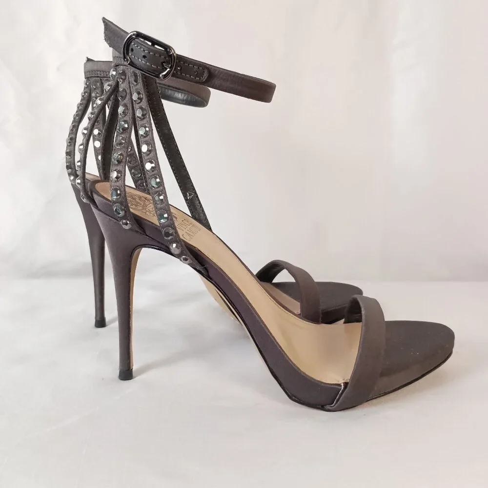 Vince Camuto Daphery Rhinestone Embellished Sandals Size 7 Gray NWOB - Picture 2 of 9